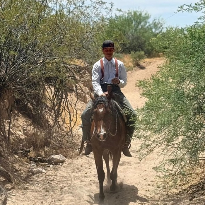 6/S Horsemanship, photo 2